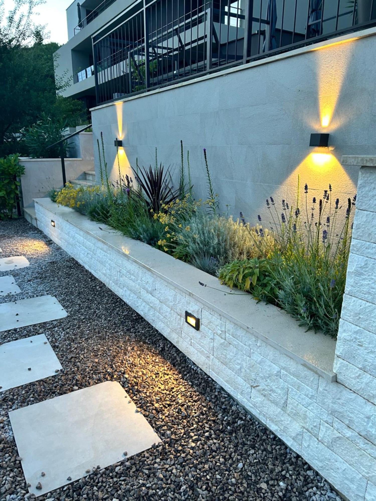 V Residence Apartments 라벡 외부 사진